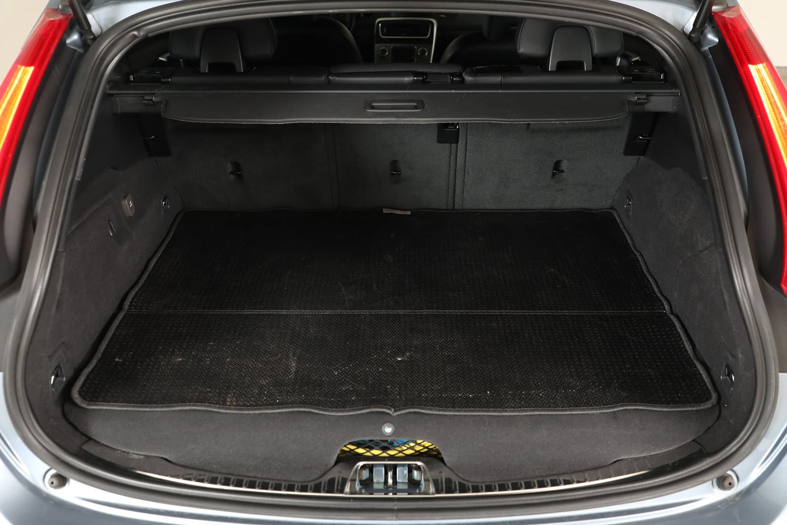 Car Image 28