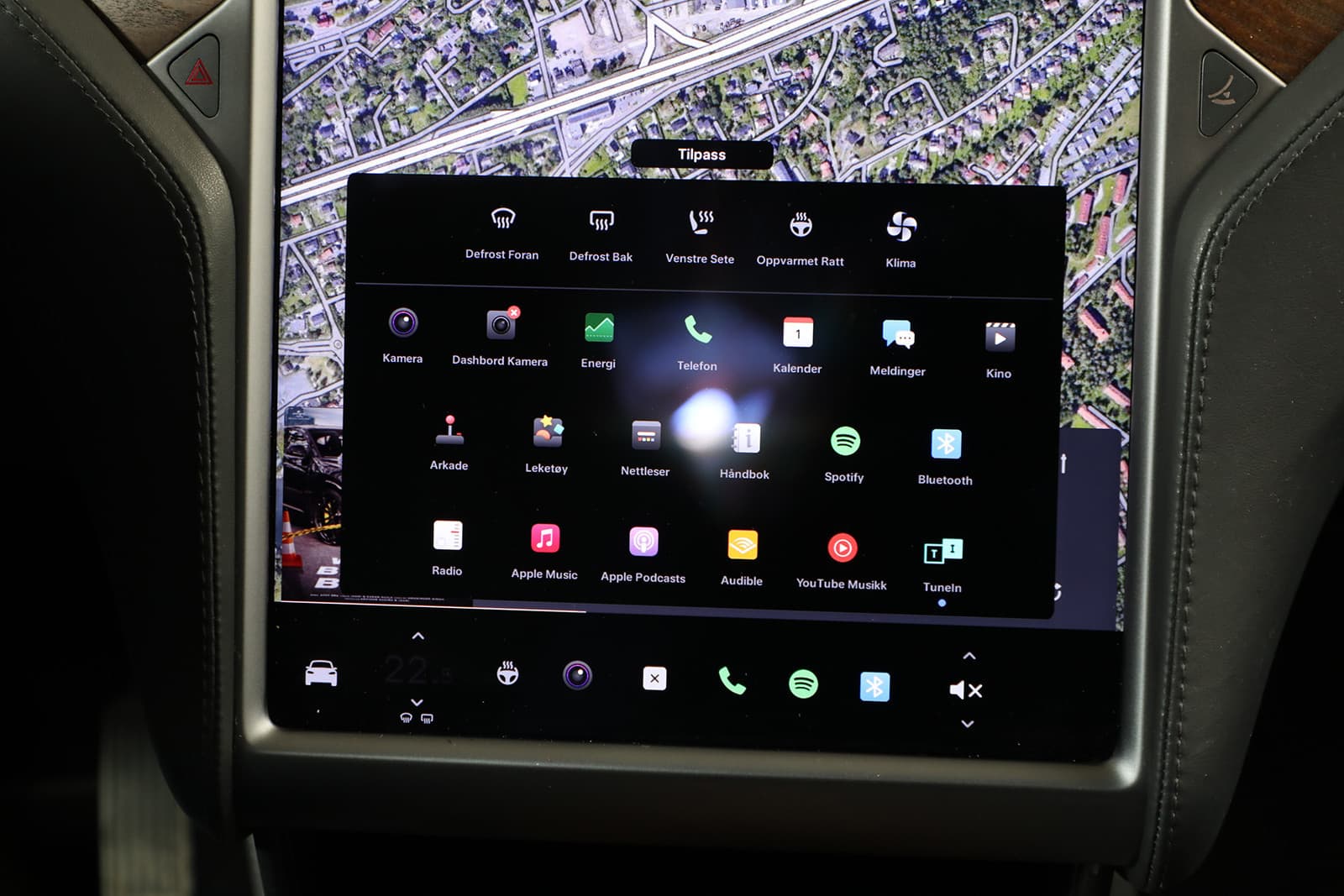 Car Image 19