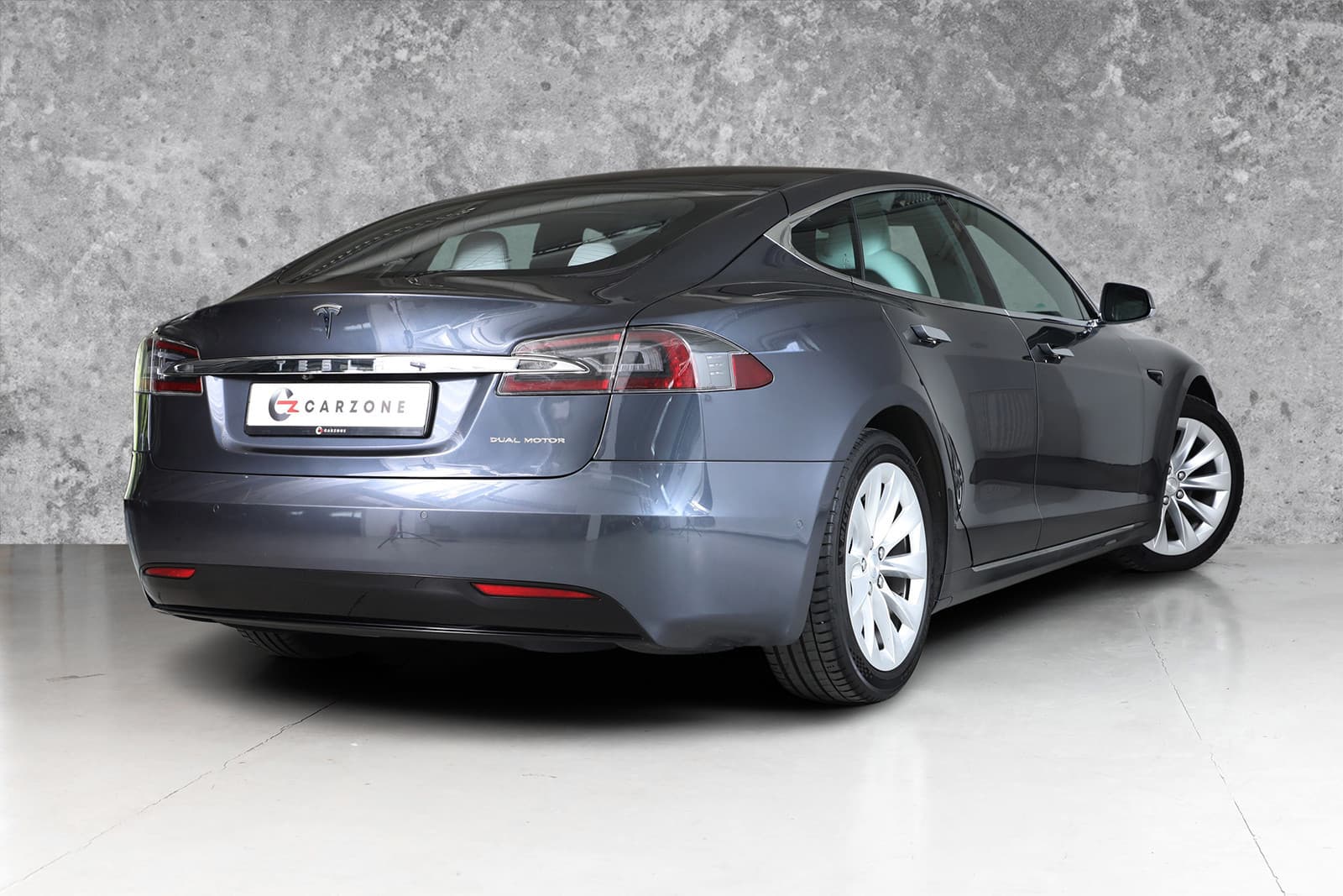 Car Image 4