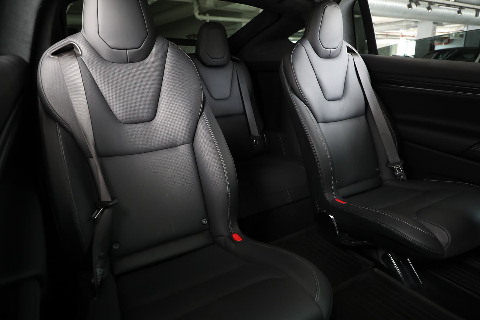 Car Image 11