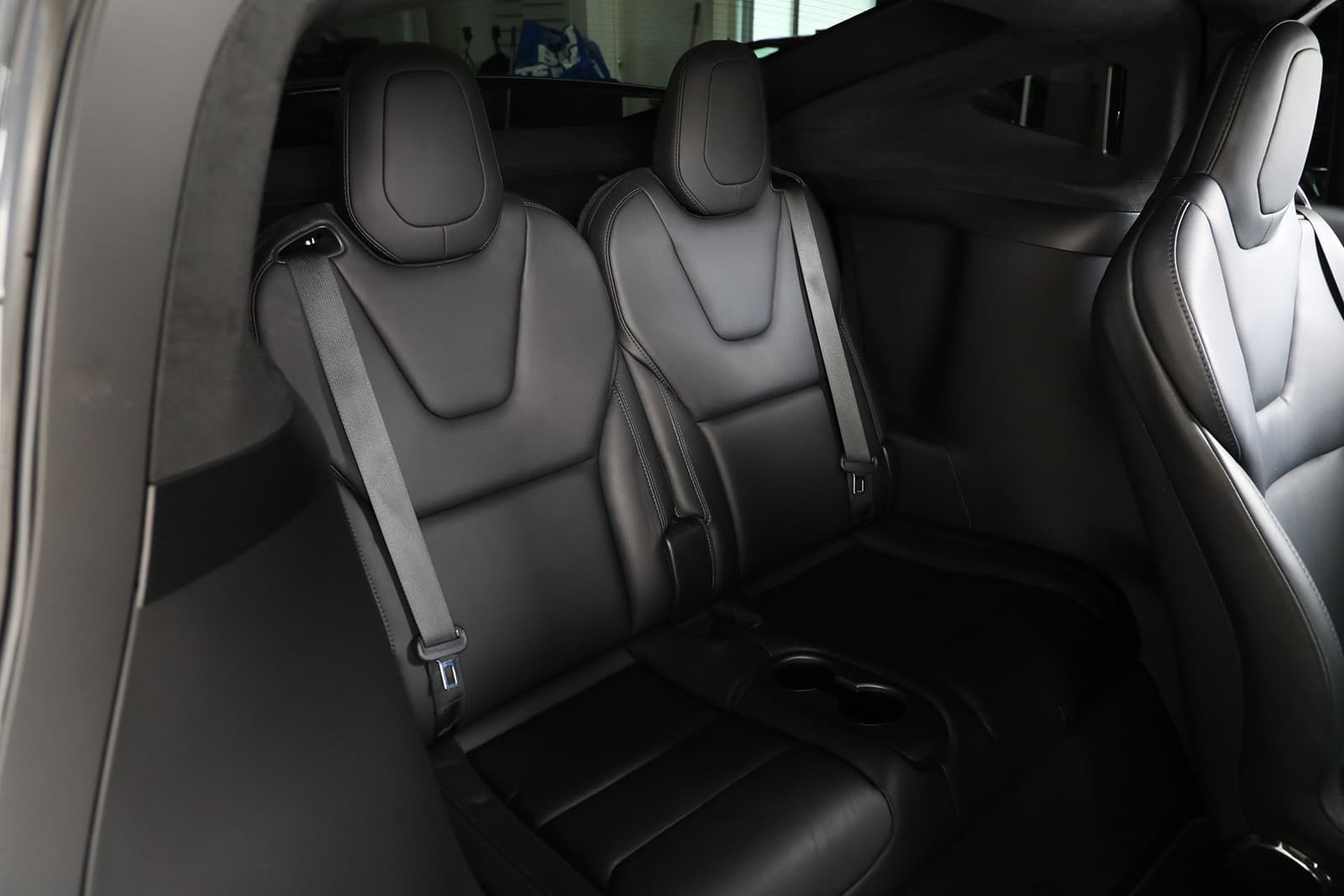 Car Image 12