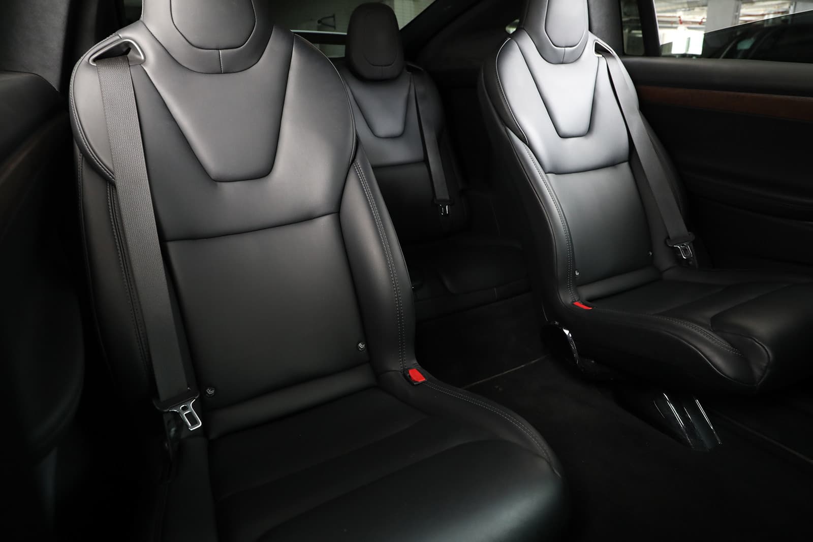 Car Image 11