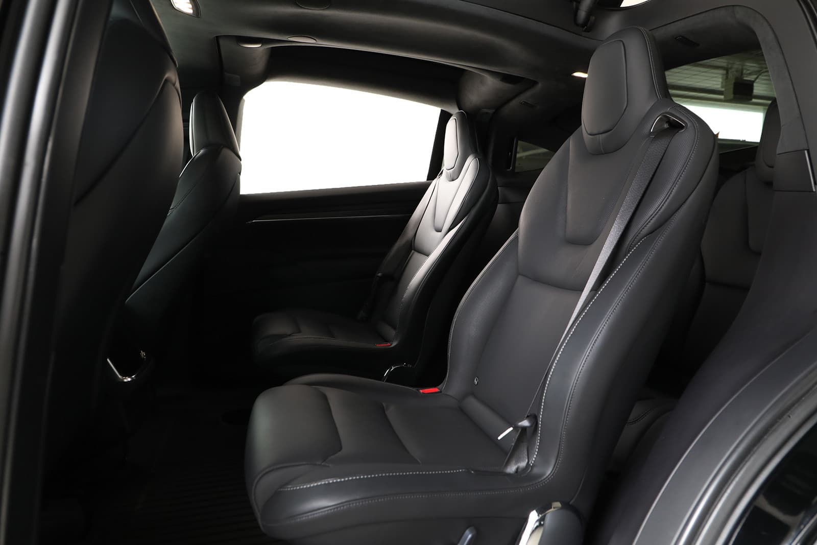 Car Image 10