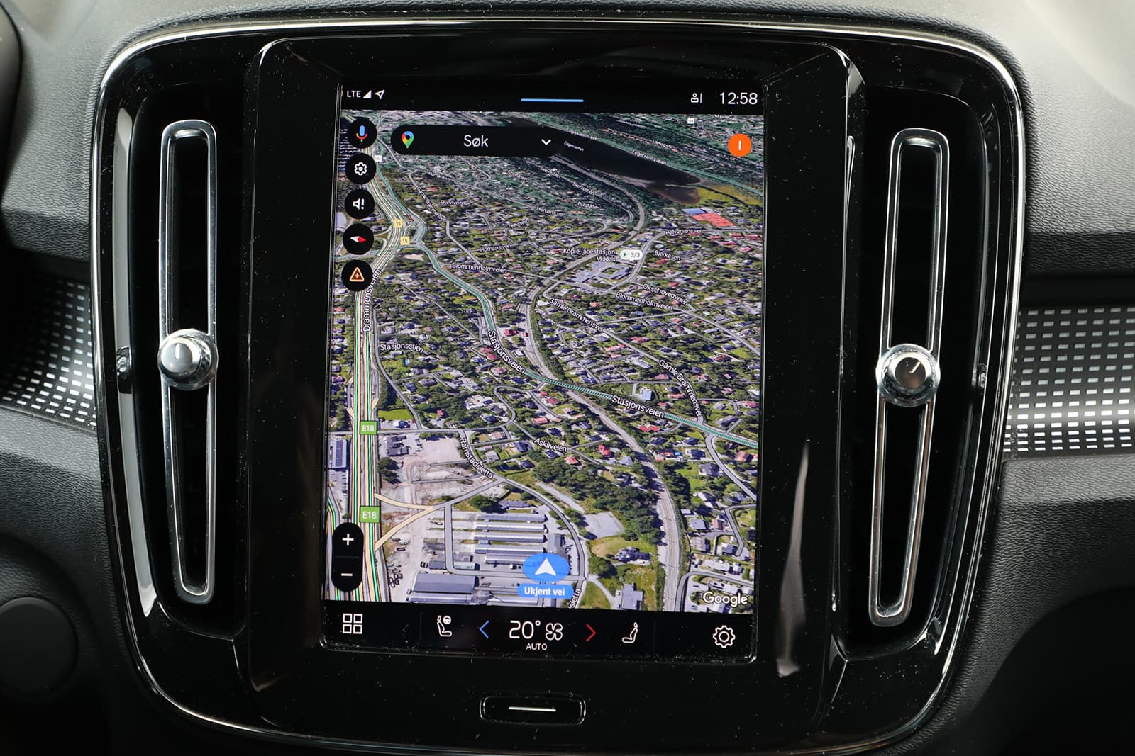 Car Image 19
