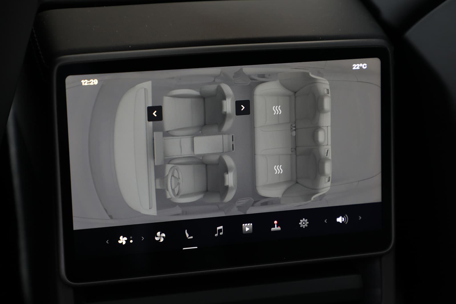 Car Image 26