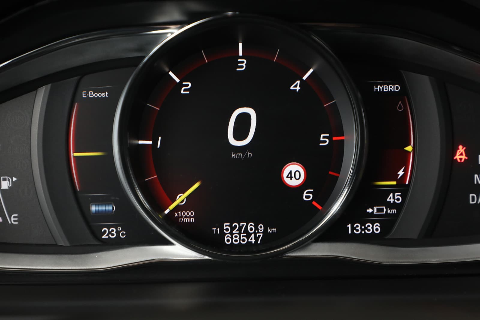Car Image 18