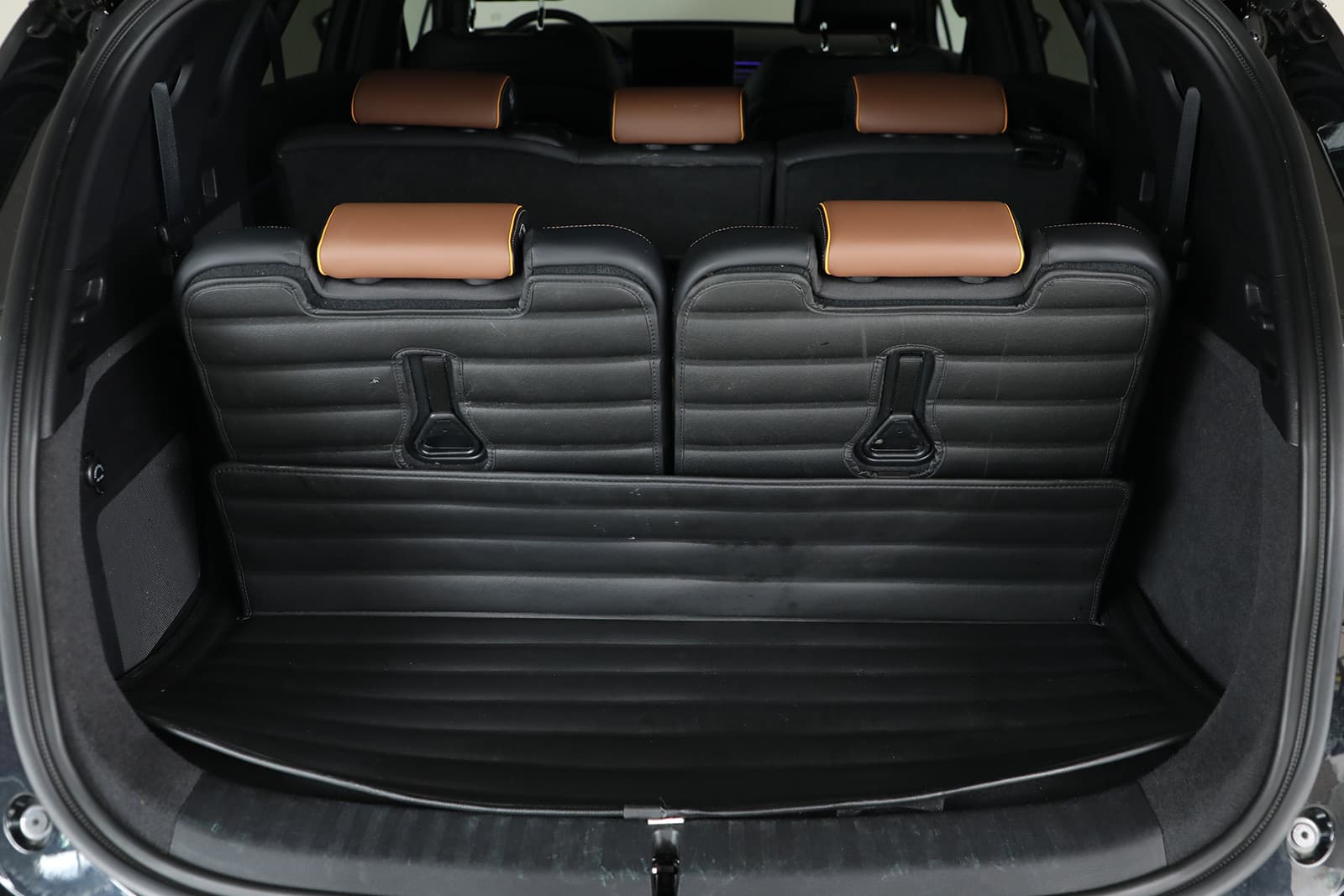 Car Image 33