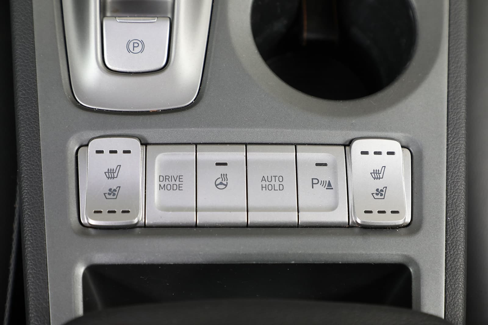 Car Image 27