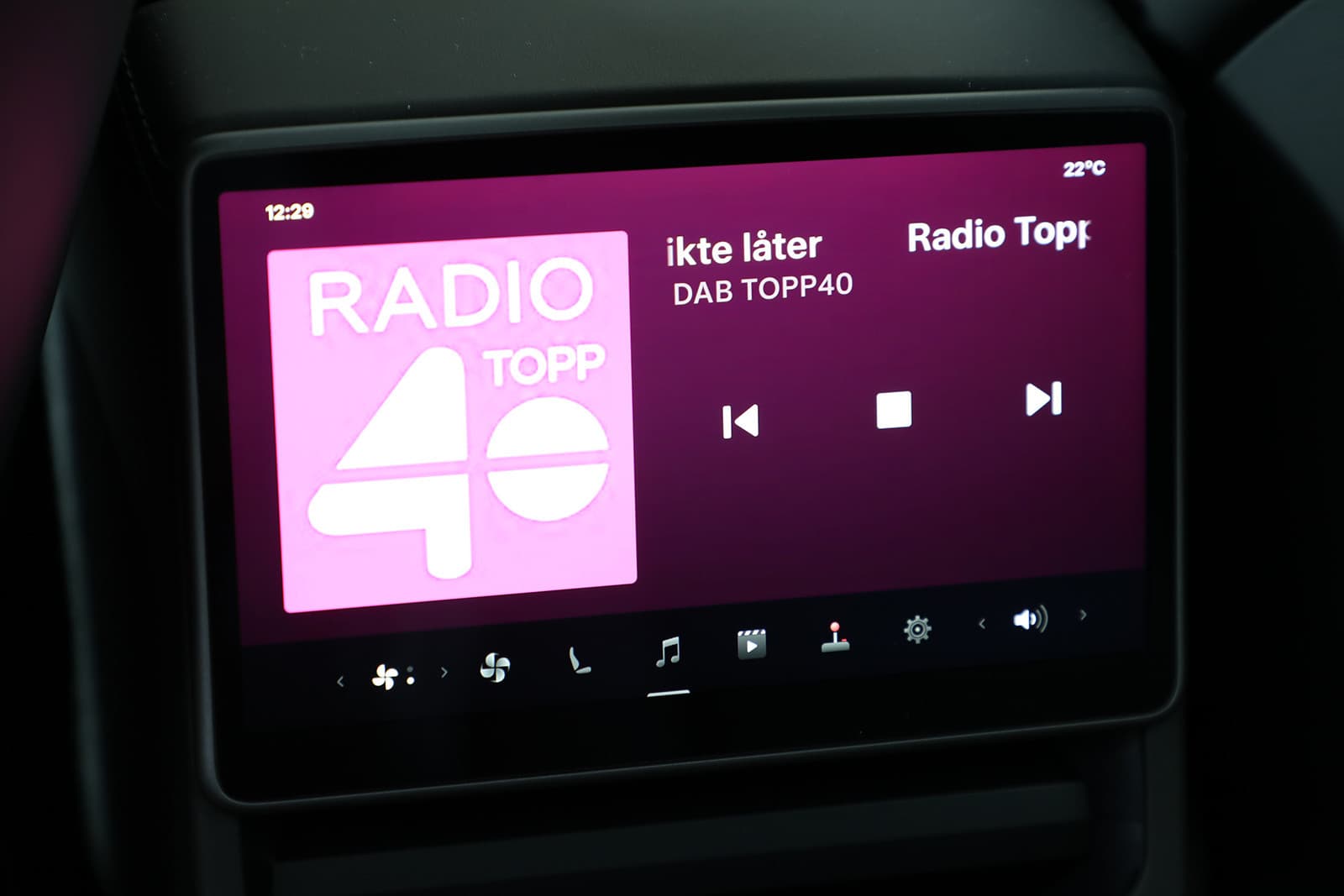 Car Image 27