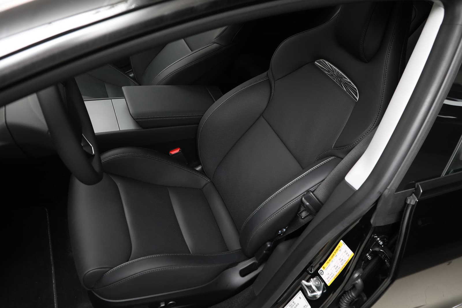 Car Image 10