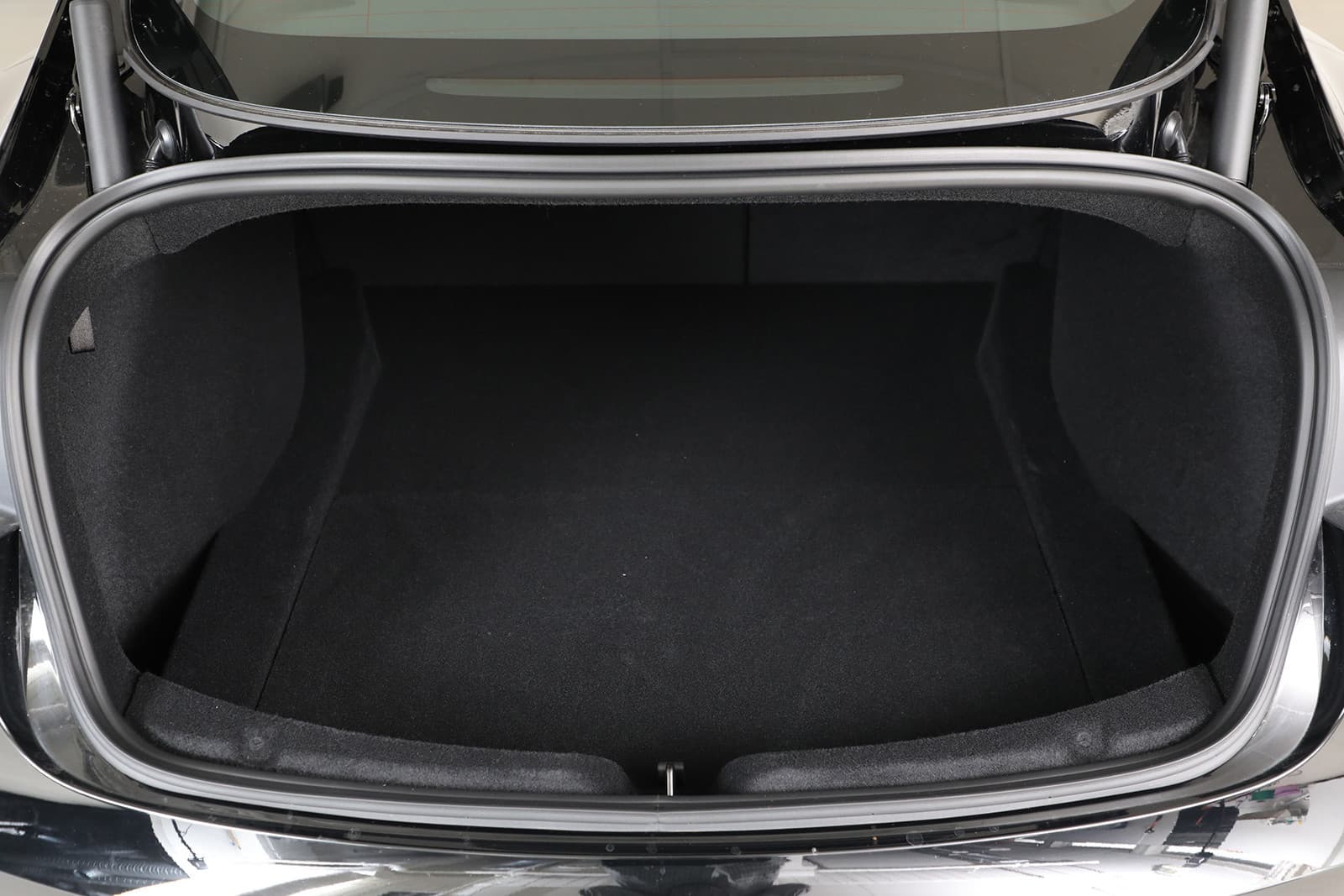 Car Image 32