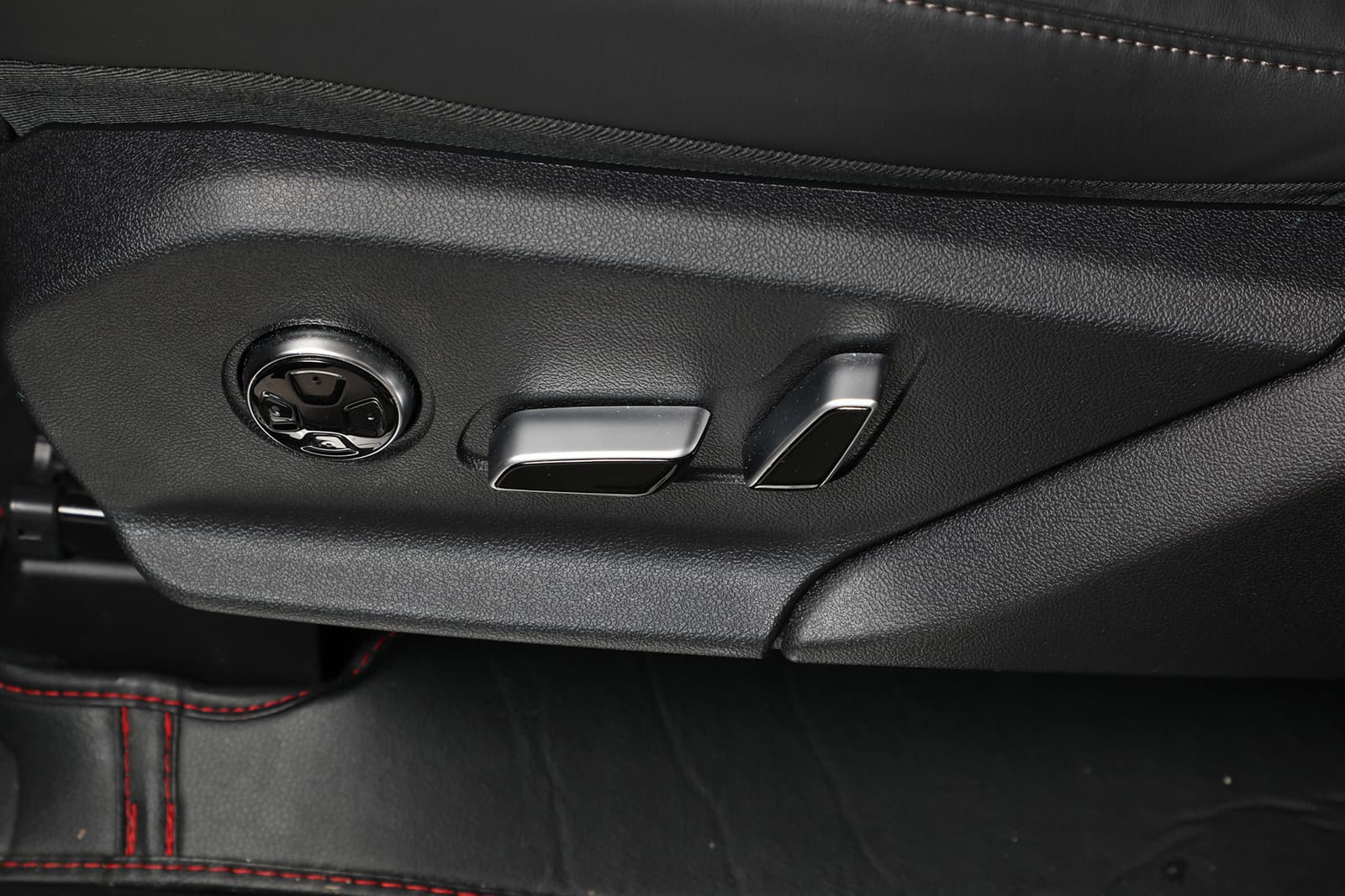 Car Image 29