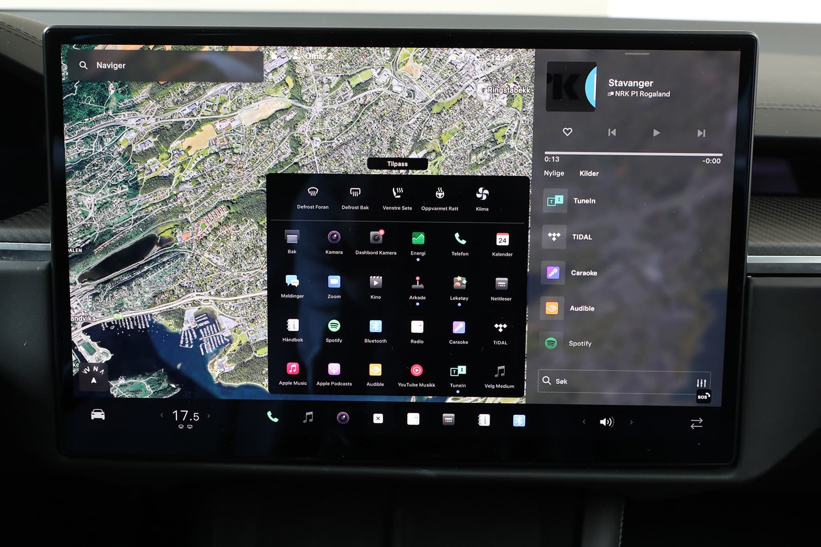 Car Image 18