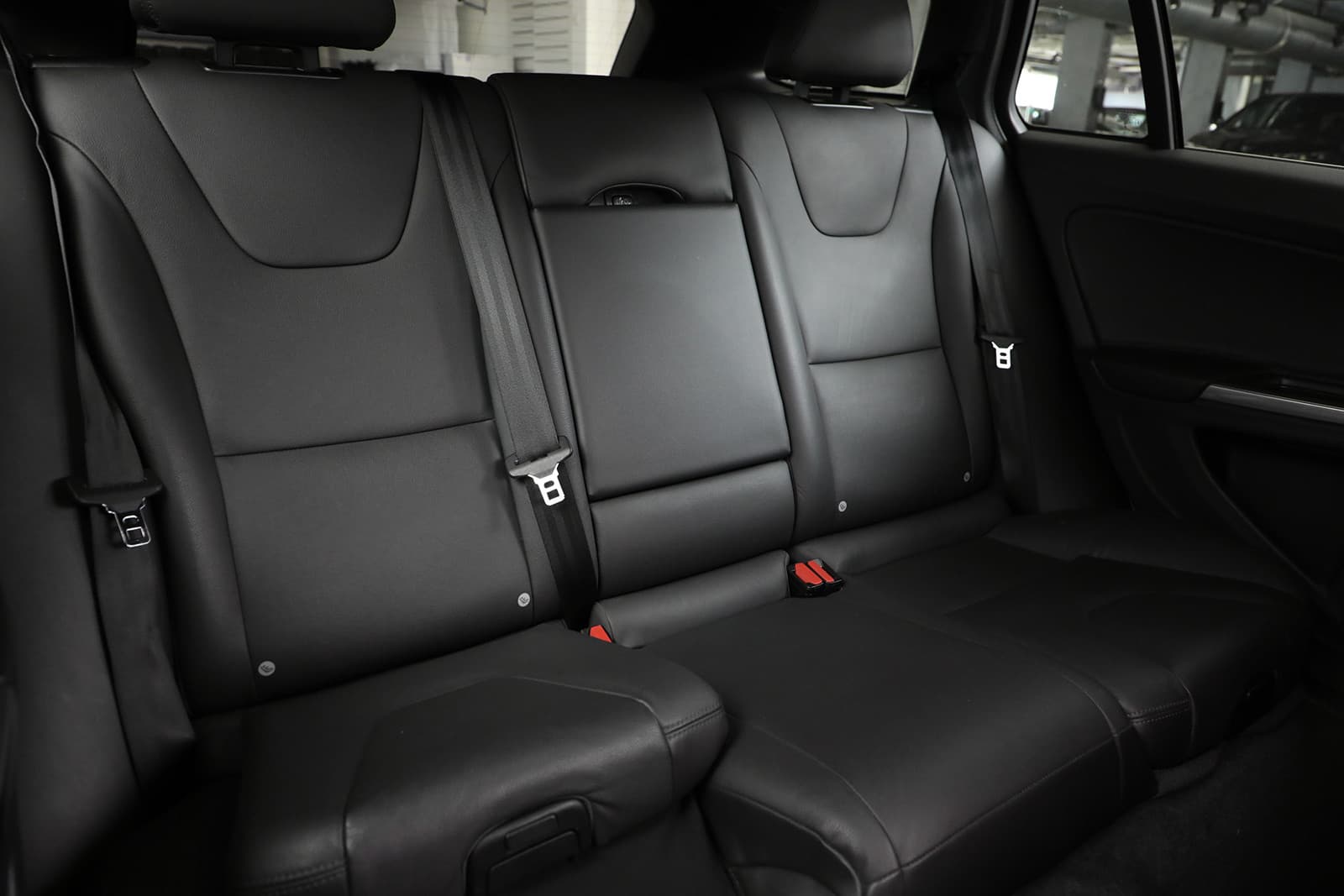 Car Image 12