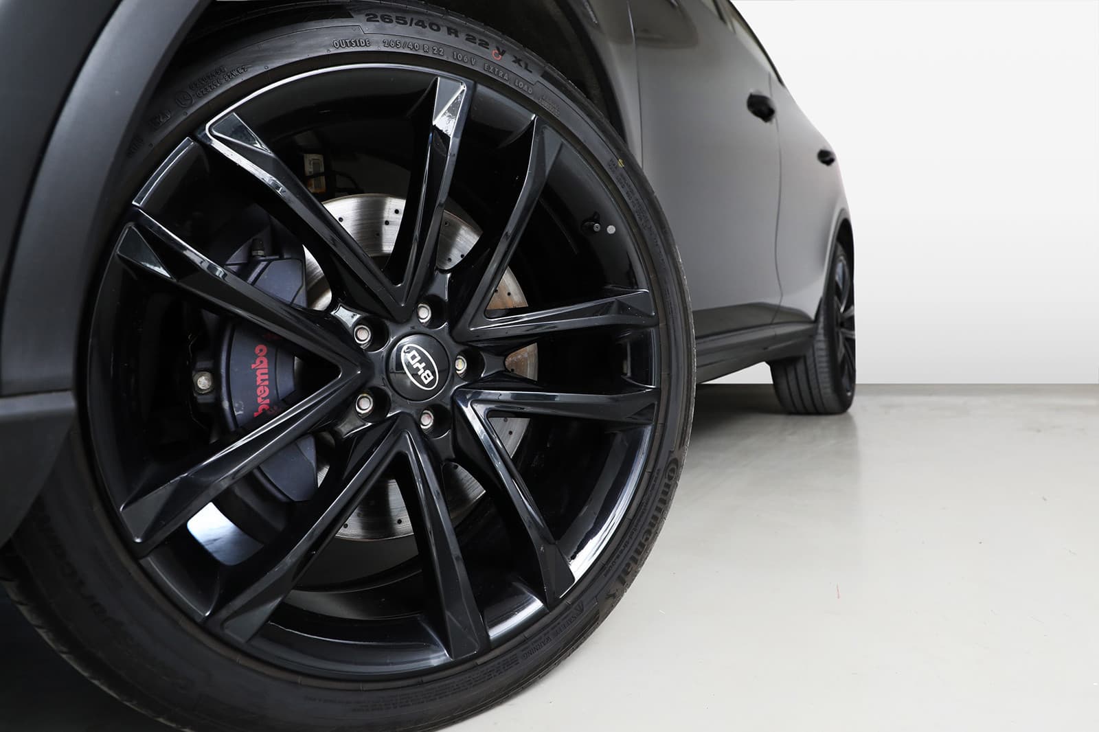 Car Image 15