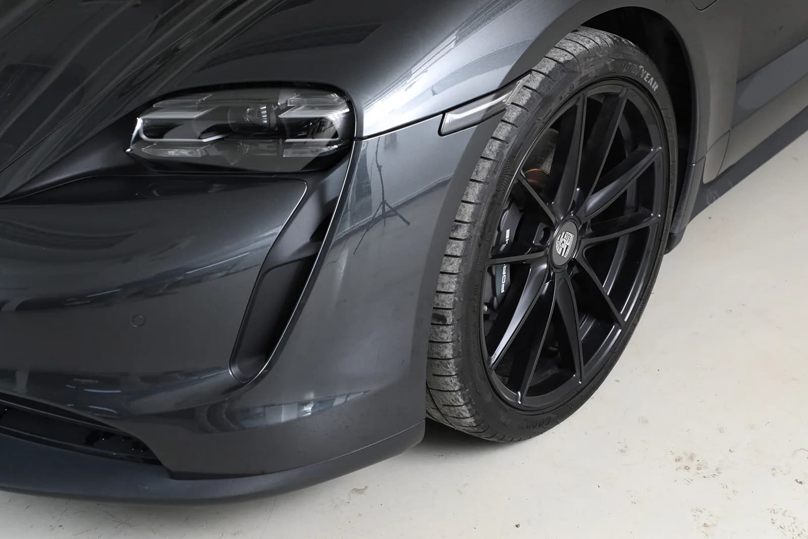 Porsche Taycan RWD 2021 – bilde 13 av 28