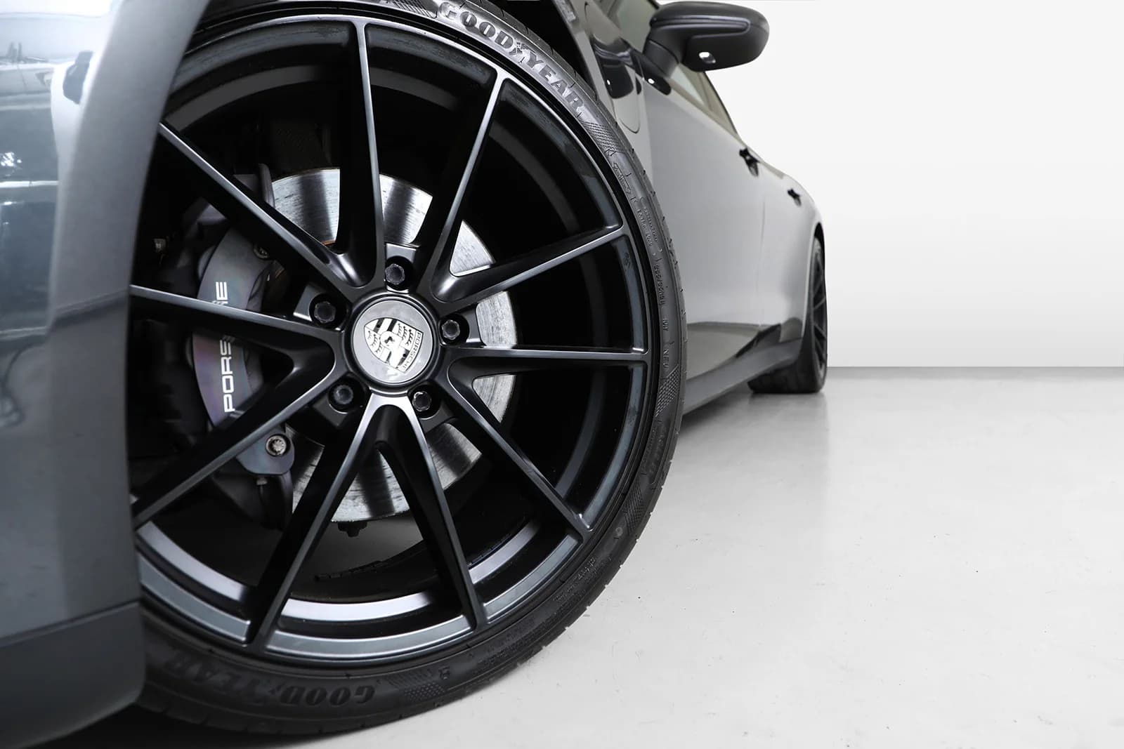 Porsche Taycan RWD 2021 – bilde 14 av 28