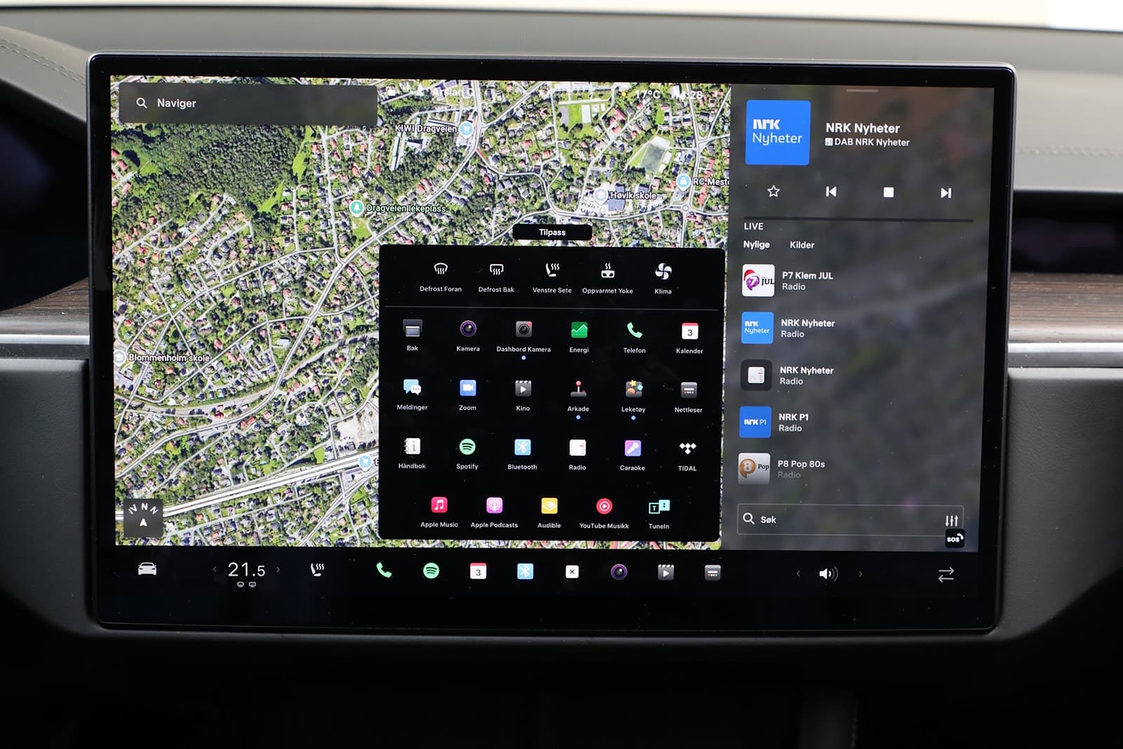 Car Image 15
