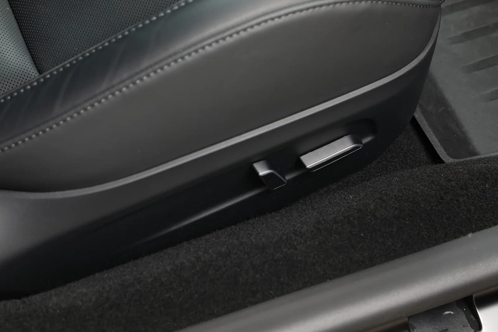 Tesla Model 3 PERFORMANCE HIGHLAND AWD 2024 – bilde 29 av 32