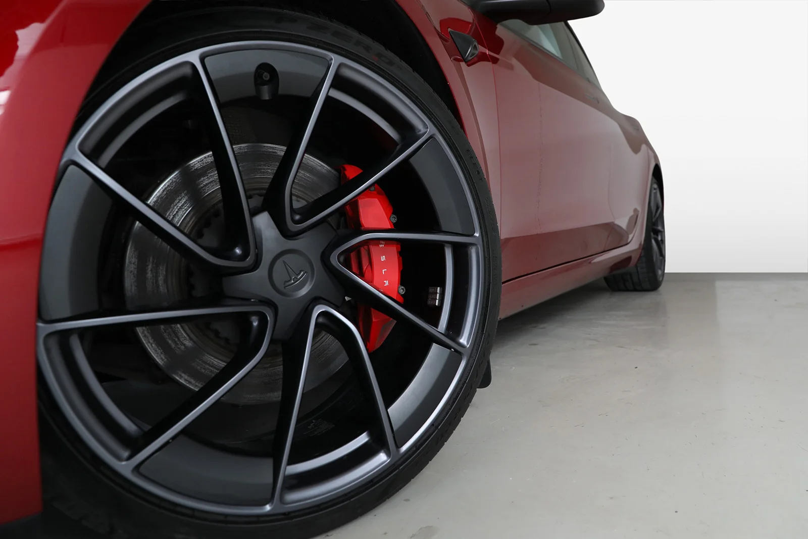Tesla Model 3 PERFORMANCE HIGHLAND AWD 2024 – bilde 14 av 32