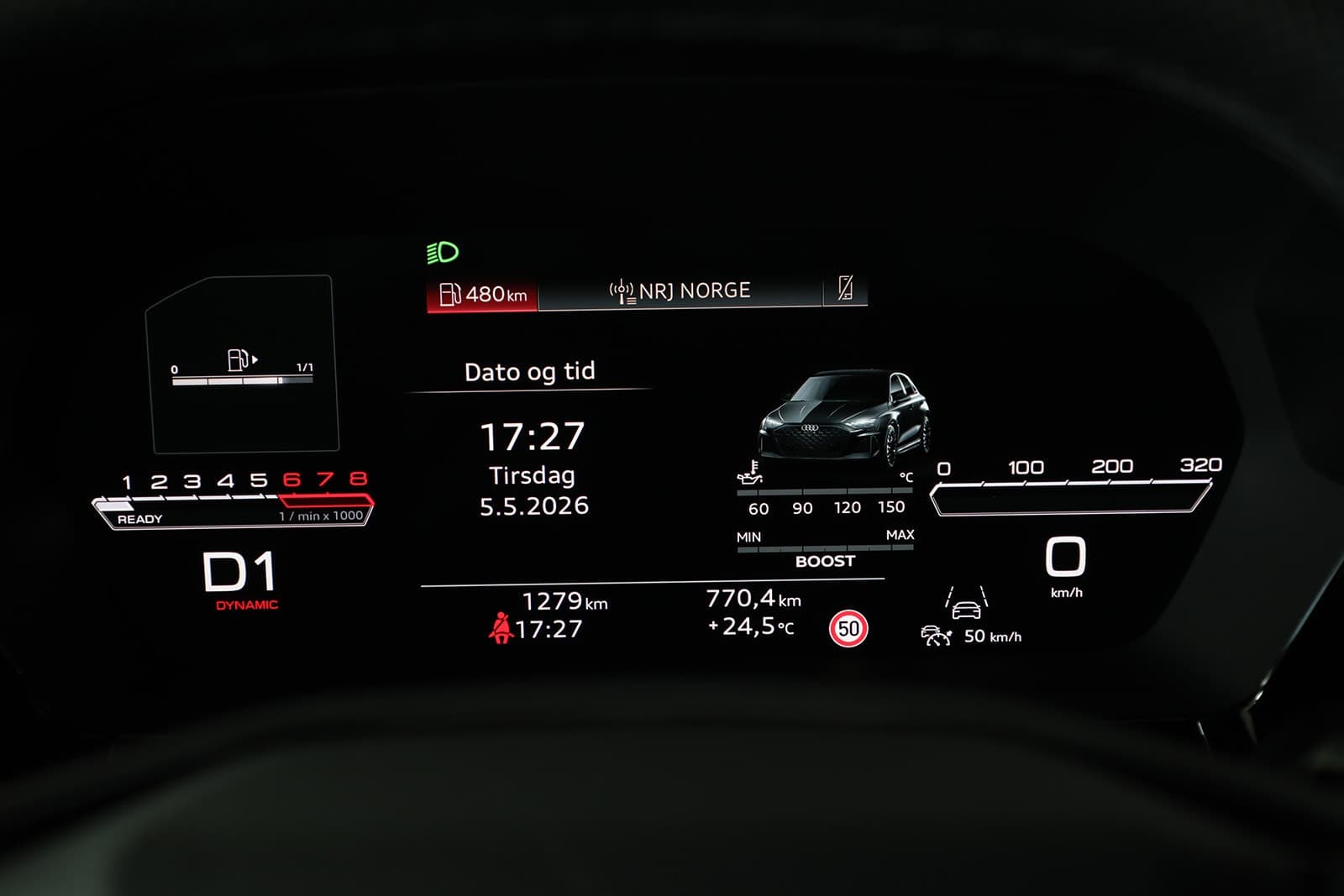 Car Image 18