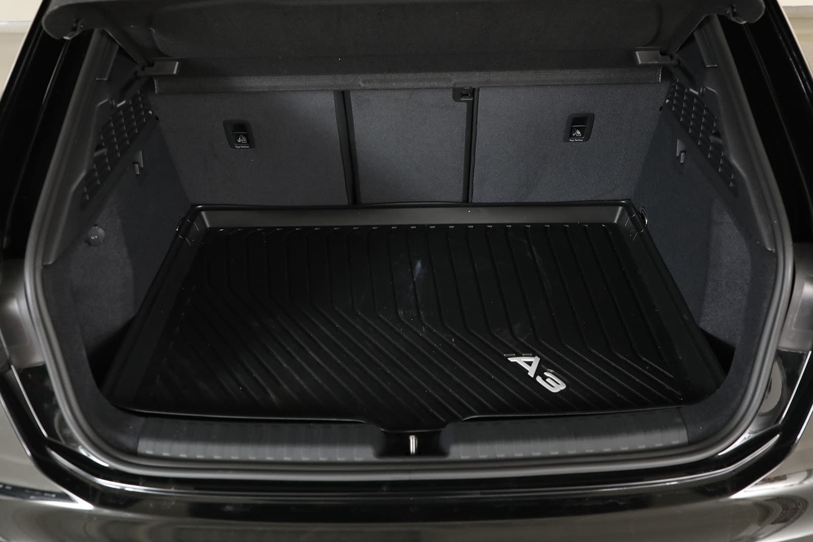 Car Image 33