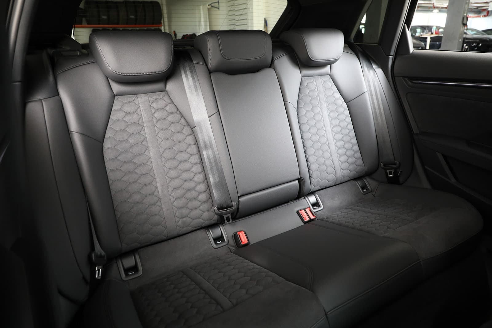 Car Image 11