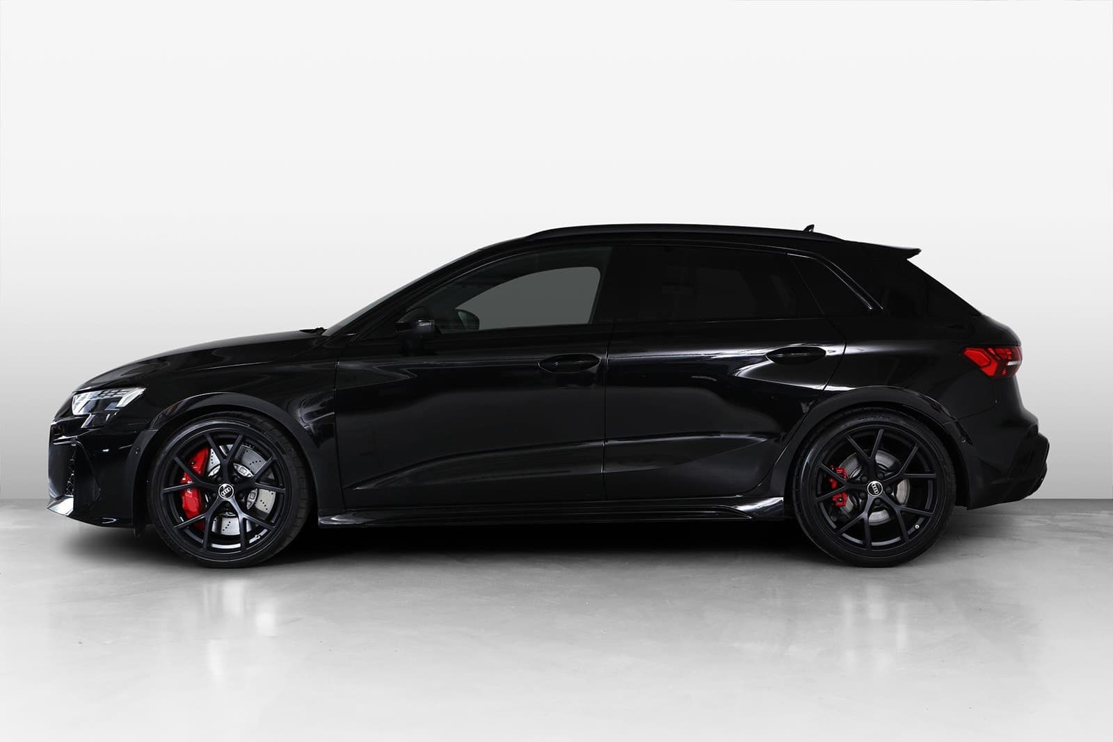 Car Image 3
