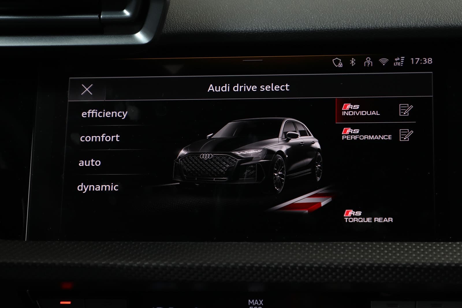 Car Image 19
