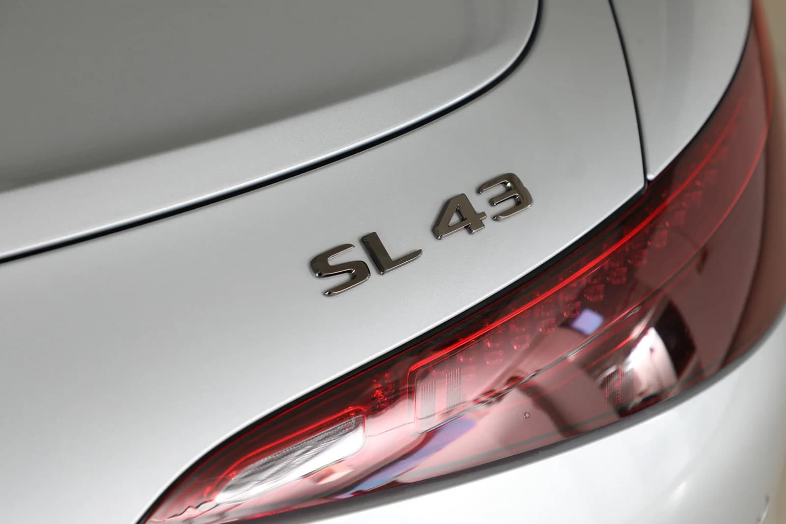 Mercedes-Benz SL43 AMG 2023 – bilde 18 av 42