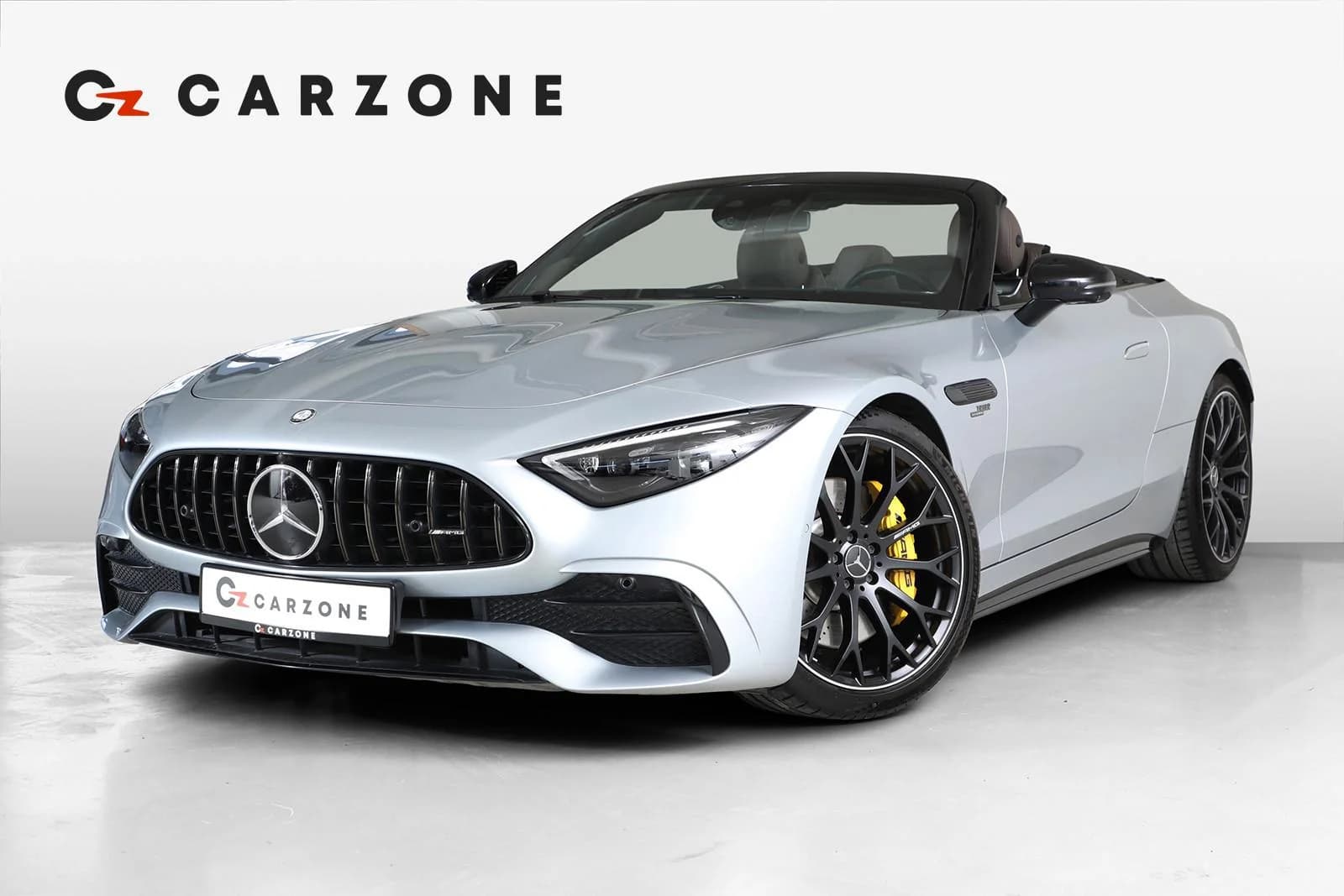 Mercedes-Benz SL43 AMG 2023 hos Carzone i Høvik
