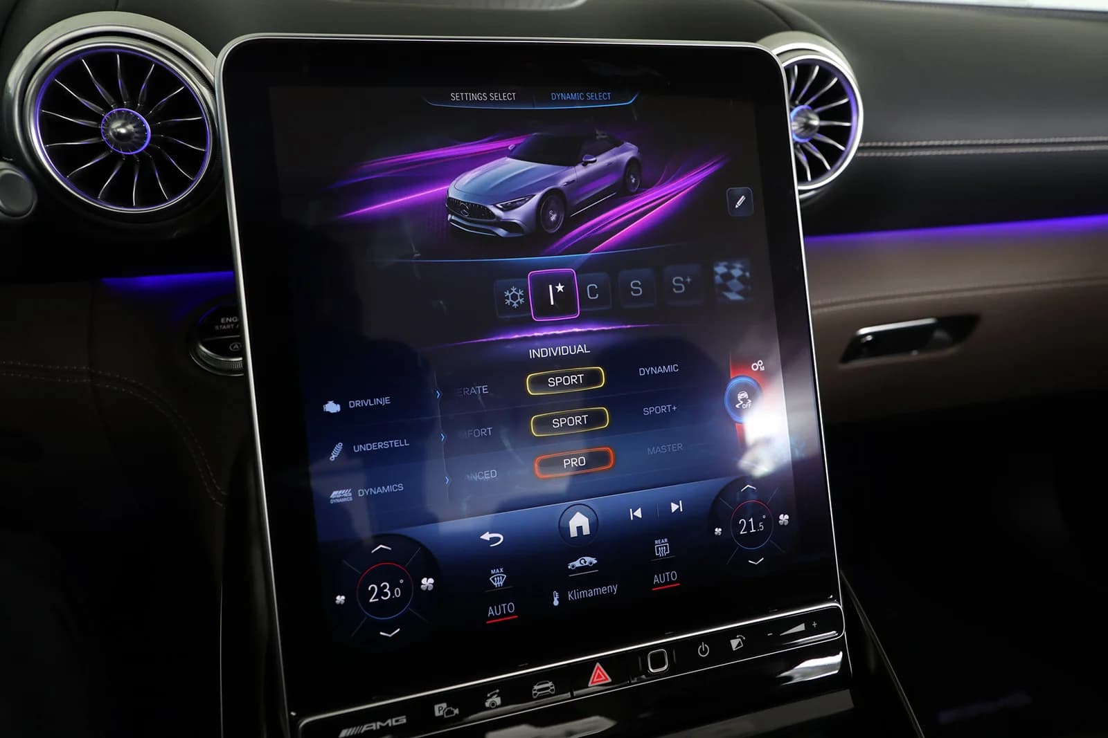Mercedes-Benz SL43 AMG 2023 – bilde 33 av 42