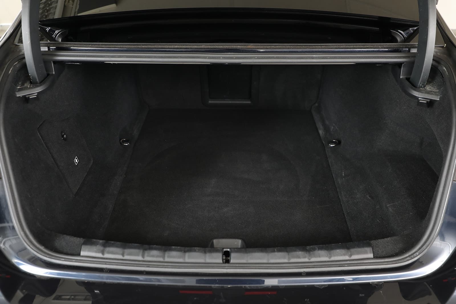 Car Image 42