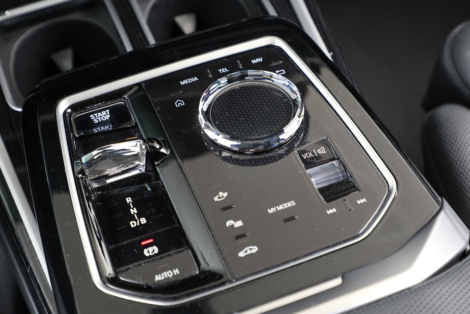 Car Image 38