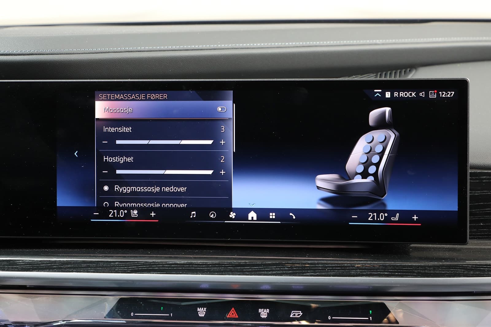 Car Image 28
