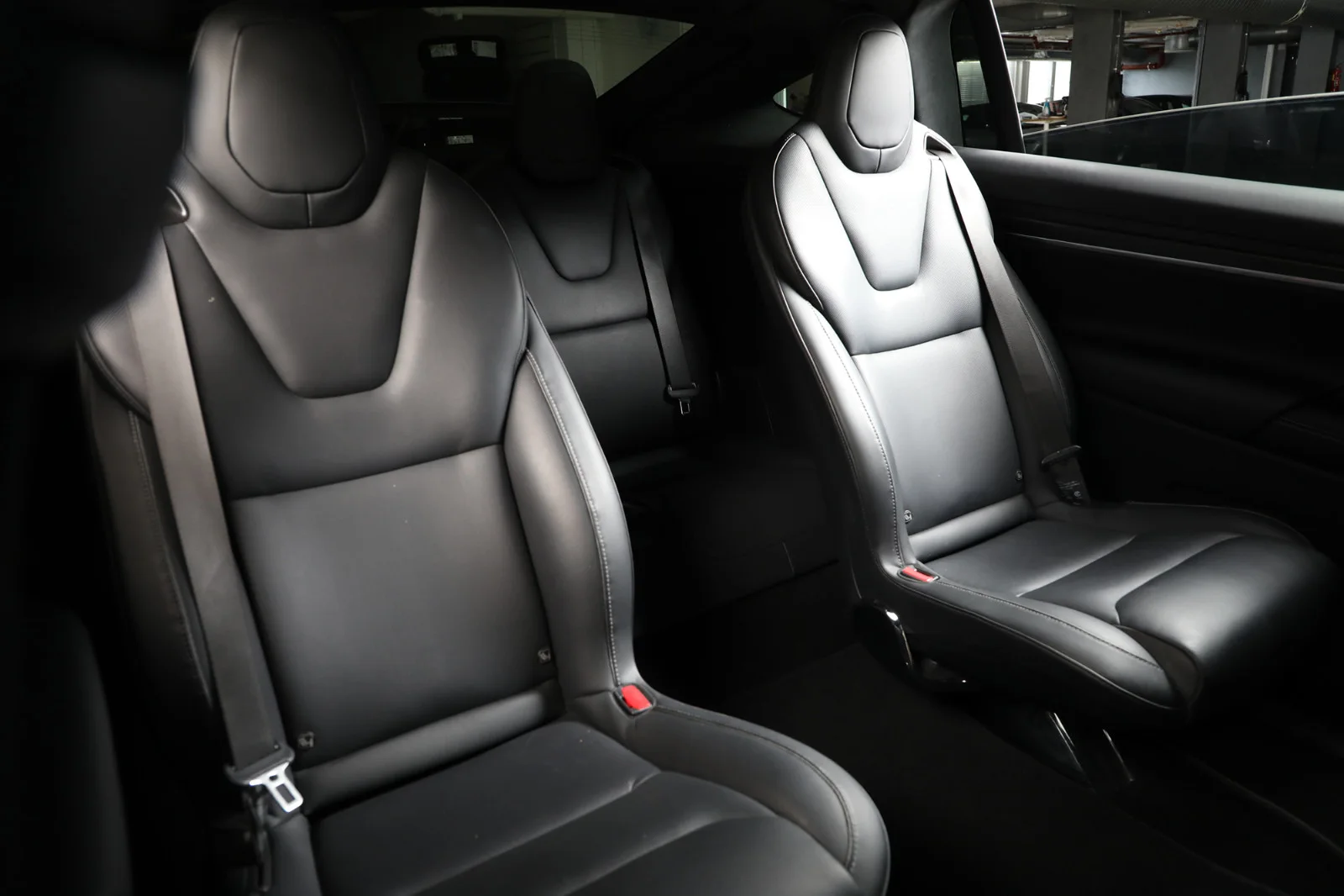 Tesla Model X PLAID 2023 – bilde 11 av 36
