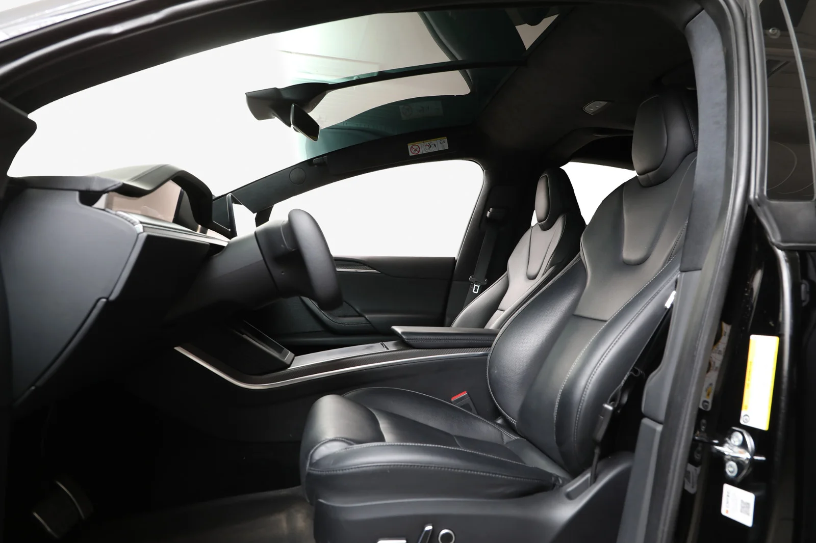 Tesla Model X PLAID 2023 – bilde 8 av 36