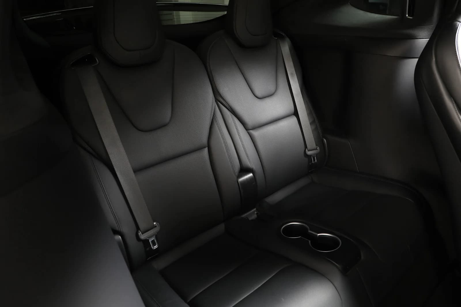 Tesla Model X PLAID 2023 – bilde 12 av 36