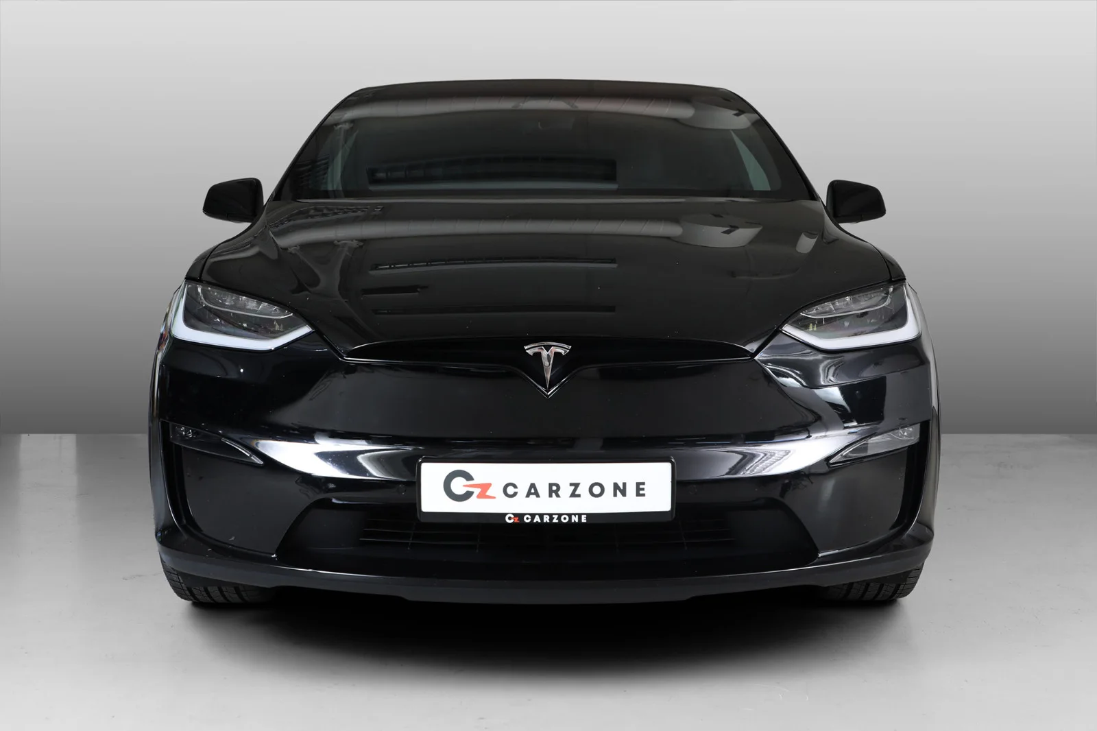 Tesla Model X PLAID 2023 – bilde 2 av 36