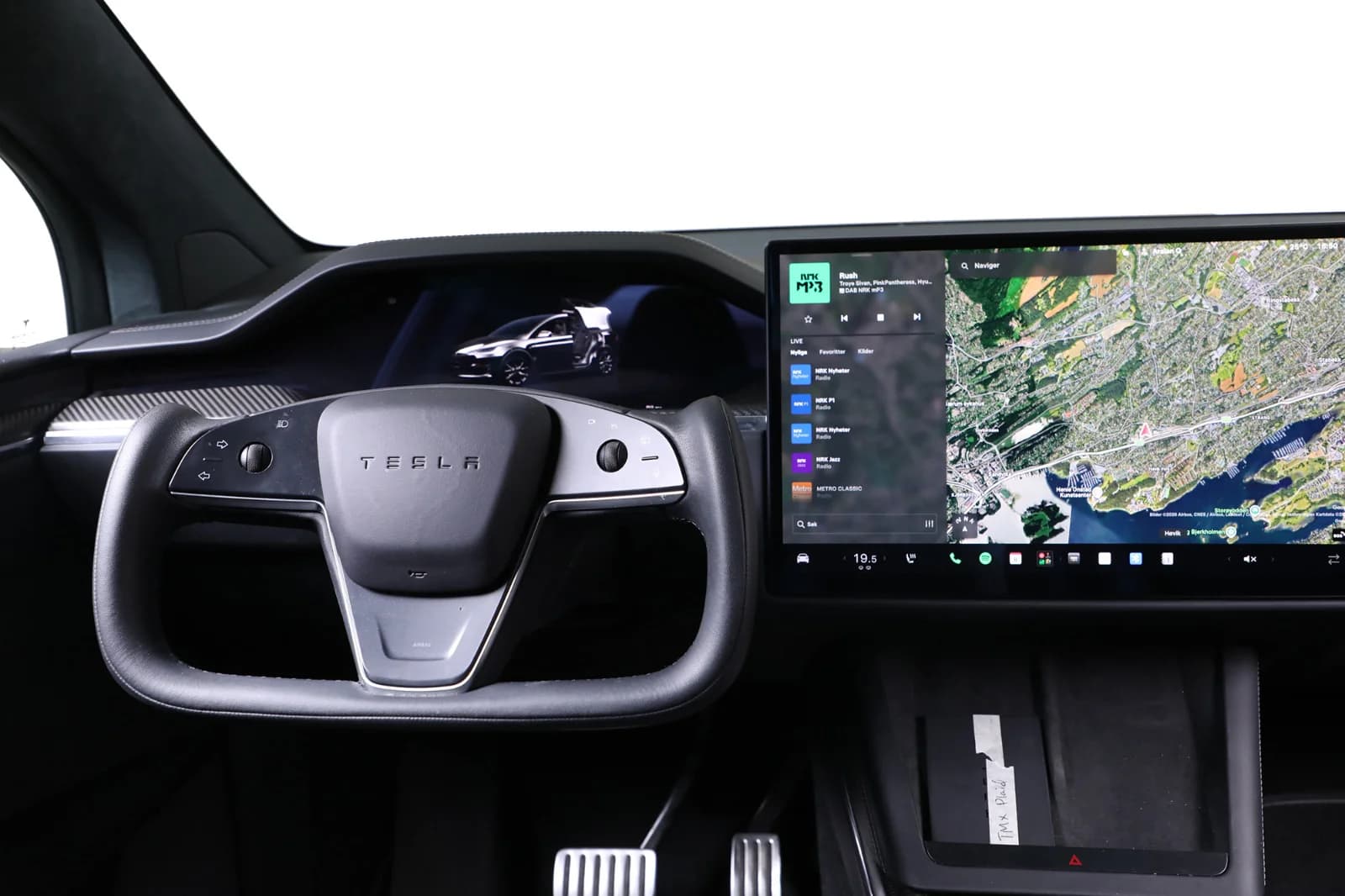 Tesla Model X PLAID 2023 – bilde 7 av 36