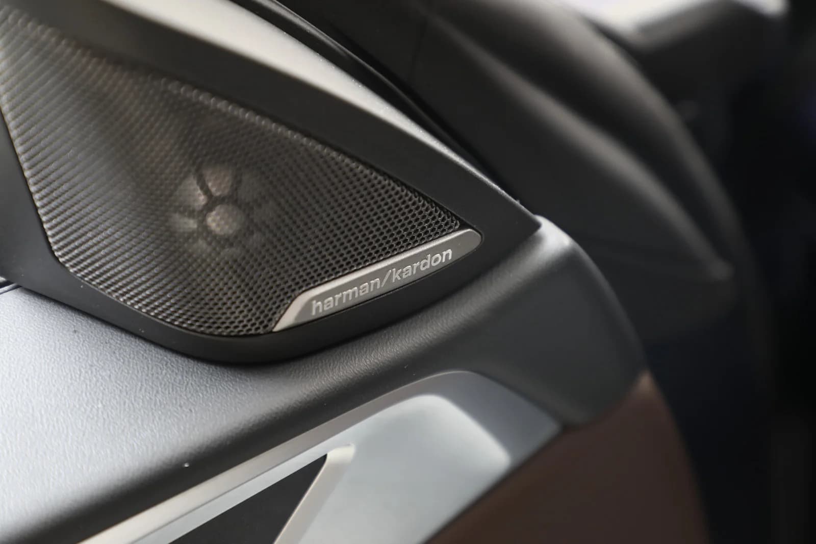 BMW i4 M50 FULLY CHARGED 2025 – bilde 32 av 38