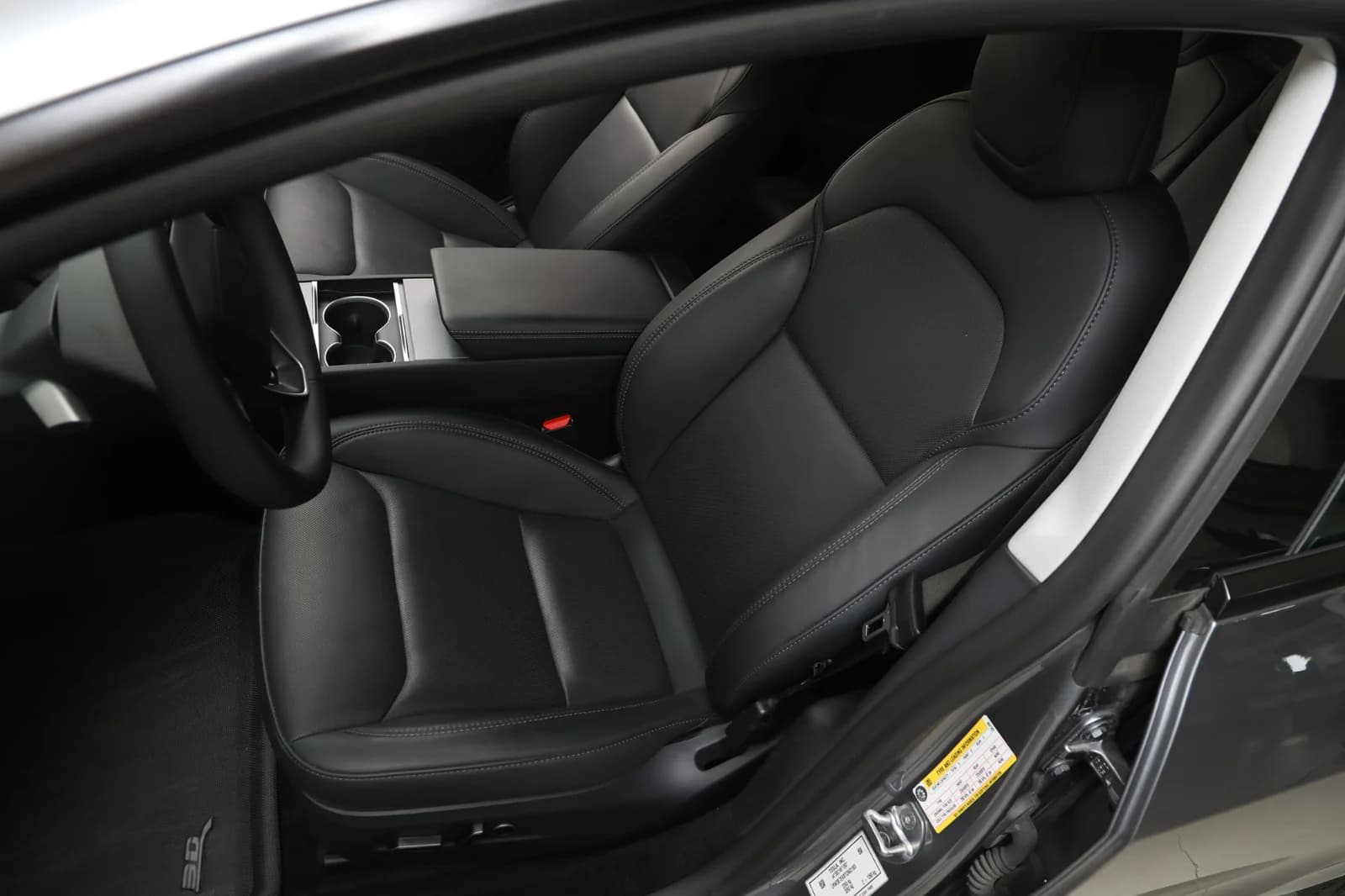 Tesla Model 3 LONG RANGE AWD 2026 – bilde 9 av 34