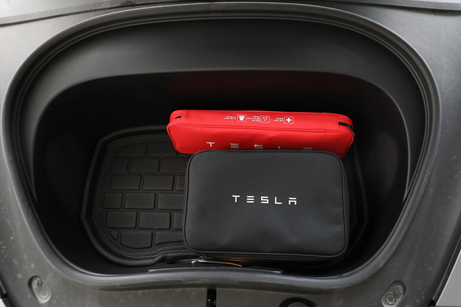 Tesla Model 3 LONG RANGE AWD 2026 – bilde 33 av 34