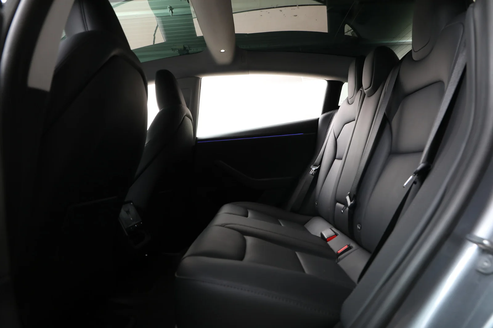 Tesla Model 3 LONG RANGE AWD 2026 – bilde 10 av 34