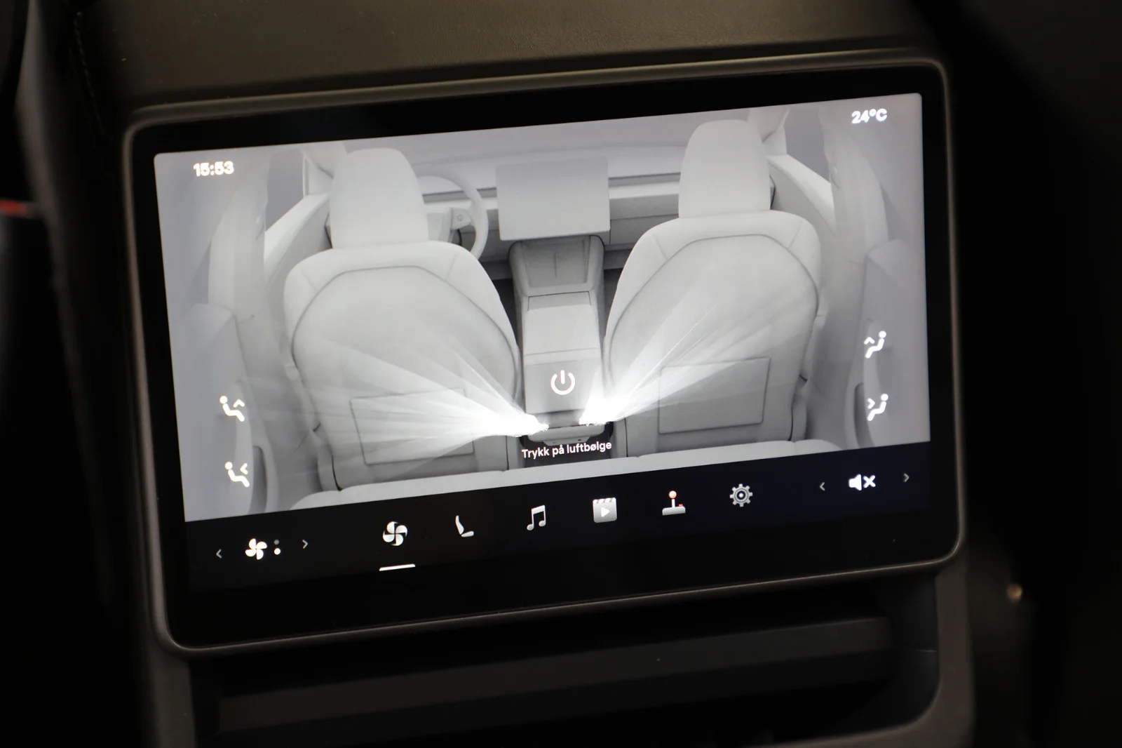 Tesla Model 3 LONG RANGE AWD 2026 – bilde 24 av 34