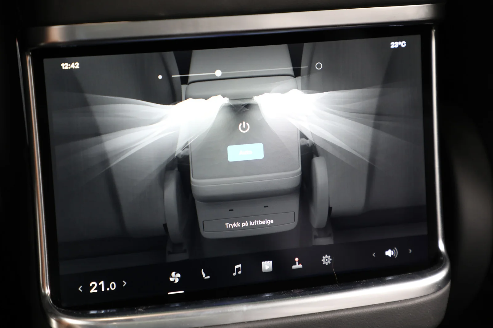 Tesla Model X LONG RANGE 2023 – bilde 25 av 35