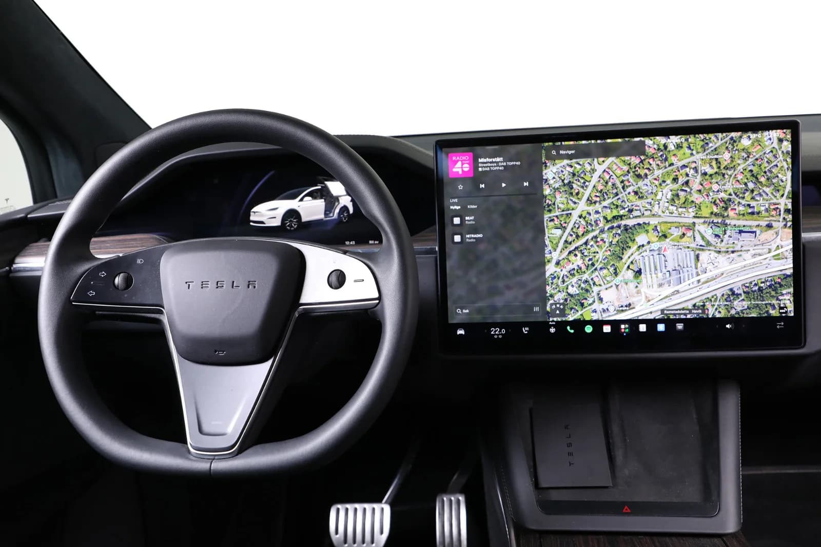 Tesla Model X LONG RANGE 2023 – bilde 7 av 35