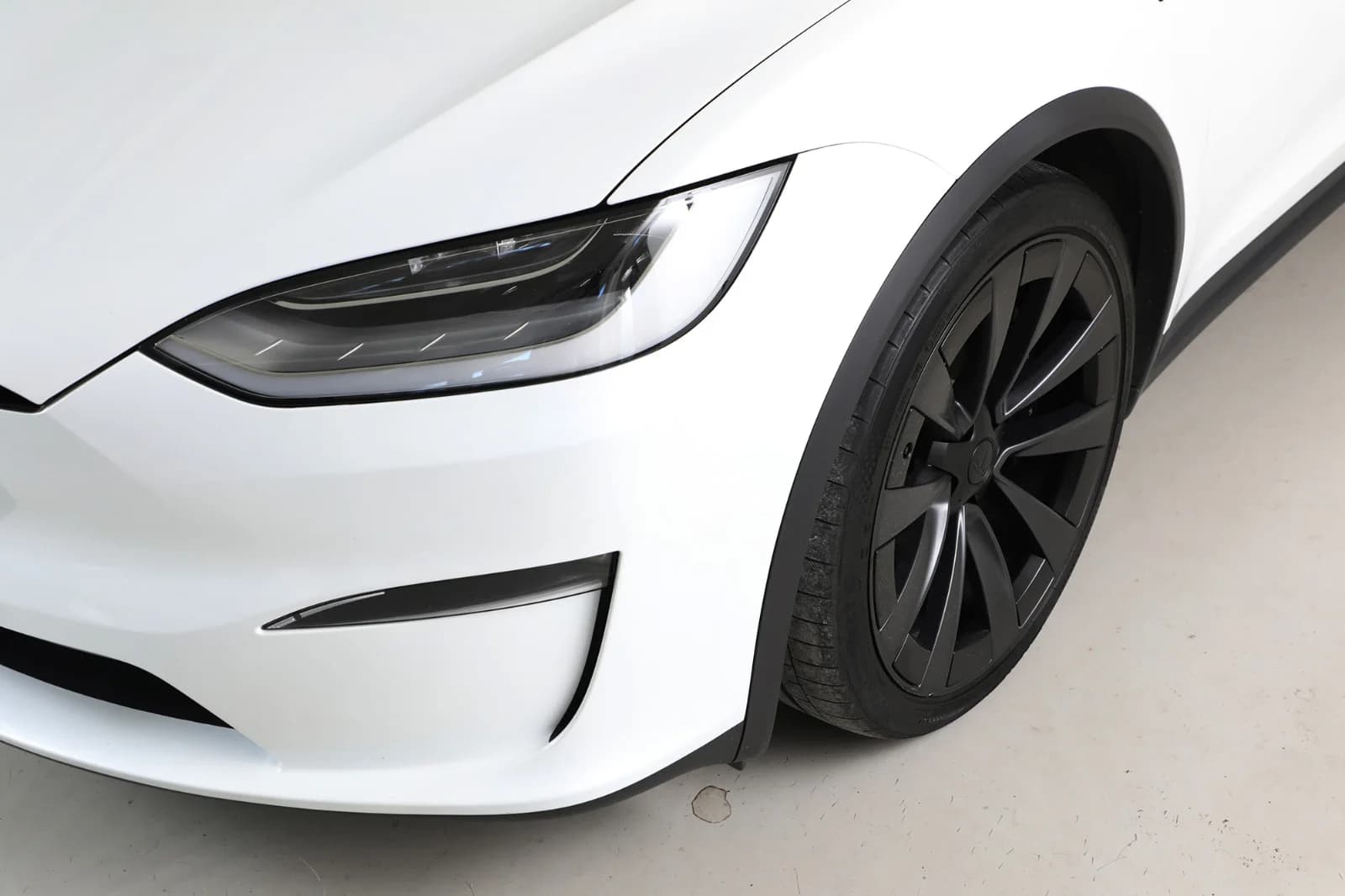 Tesla Model X LONG RANGE 2023 – bilde 14 av 35