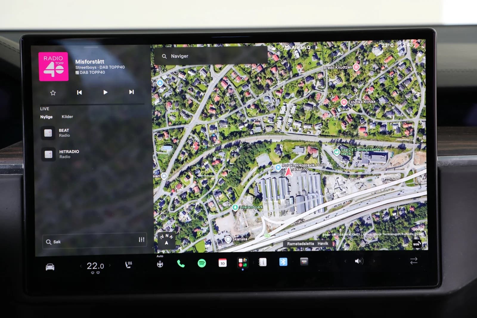 Tesla Model X LONG RANGE 2023 – bilde 16 av 35