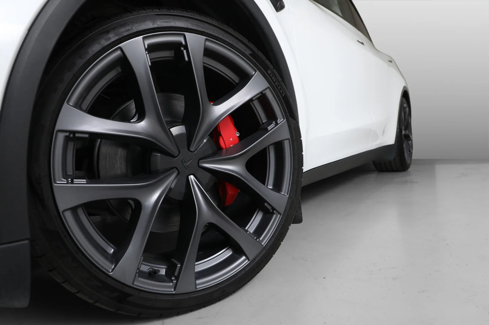 Tesla Model Y PERFORMANCE JUNIPER 2026 – bilde 13 av 34